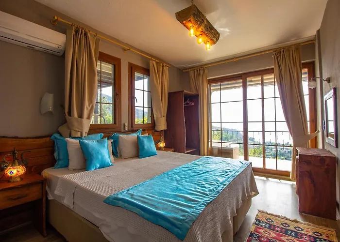 كاييف موتيل Cedit